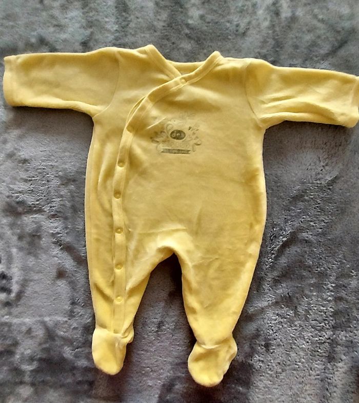 LOT deux pyjama bébé - photo numéro 4