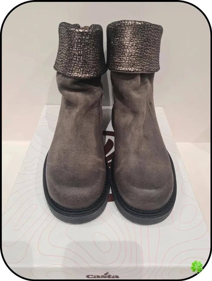 Boots Casta 37 - photo numéro 2