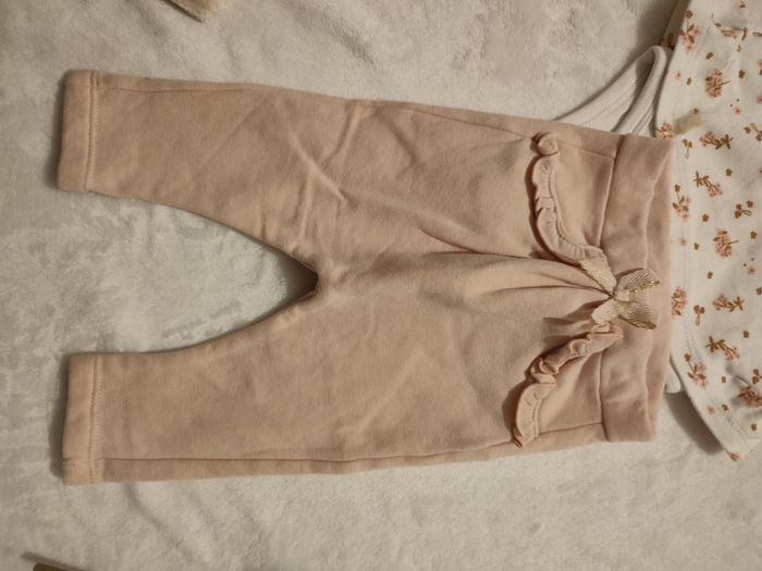 Ensemble bébé 3 mois - photo numéro 8