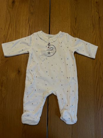 Pyjama bébé fille Tape à l’œil 3 mois – Blanc très bon état