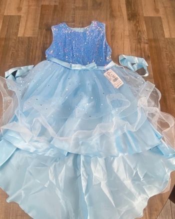 Robe de fête à paillettes bleu 