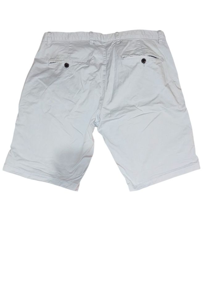 Short homme 44 - photo numéro 2