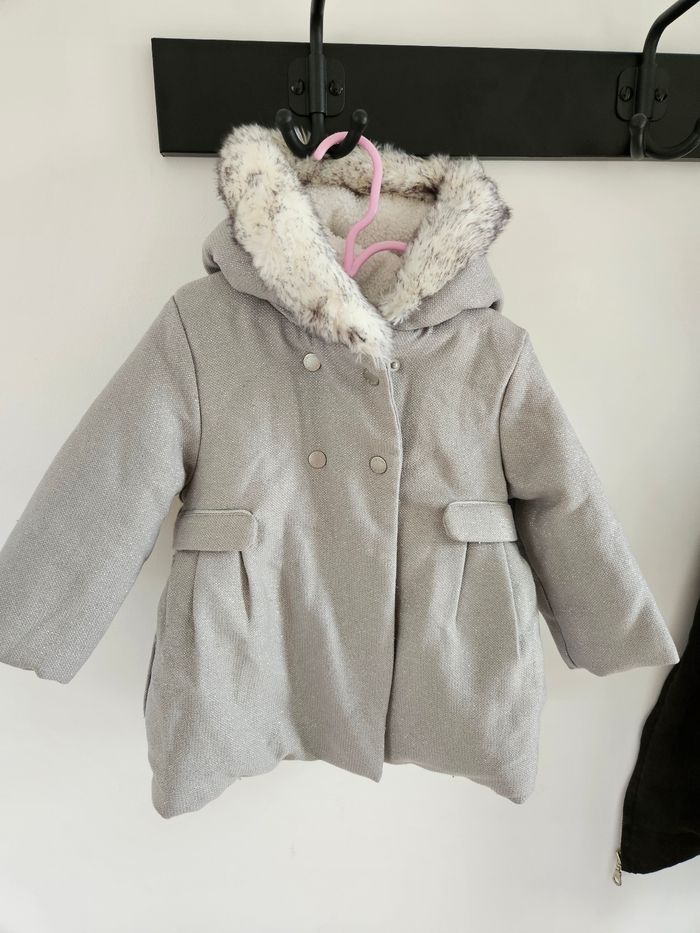 Manteau fourré 18 mois obaibi neuf