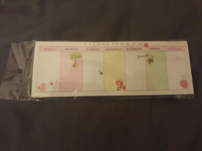 Post-it organiser/planner hebdomadaire - Charlotte aux fraises - neuf - photo numéro 2