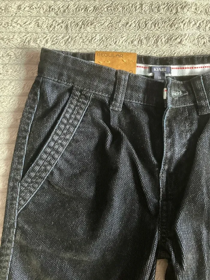 Pantalon Kiabi 7 ans neuf - photo numéro 2