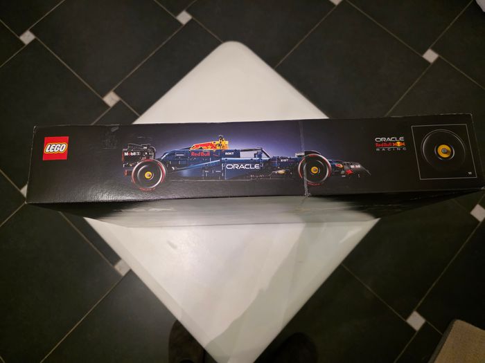 LEGO Technic 42206 – Red Bull Racing RB20 F1 – Neuf - photo numéro 3