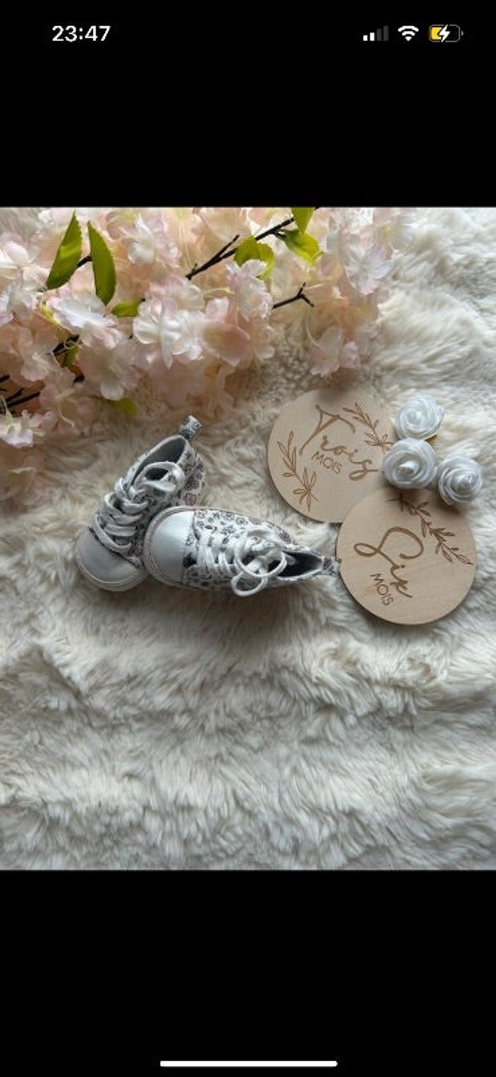 Chaussures à fleurs