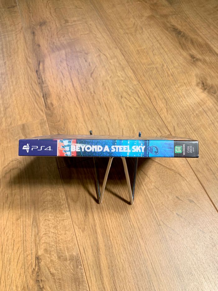 Beyond a steel sky steelbook edition - PS4  / PS5 - jeu neuf sous blister - photo numéro 3