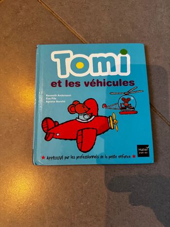 Livre / Album - Tomi et les véhicules - Hatier jeunesse
