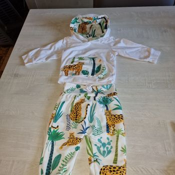 Superbe petit ensemble