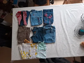 Lot de robe t.5 ans