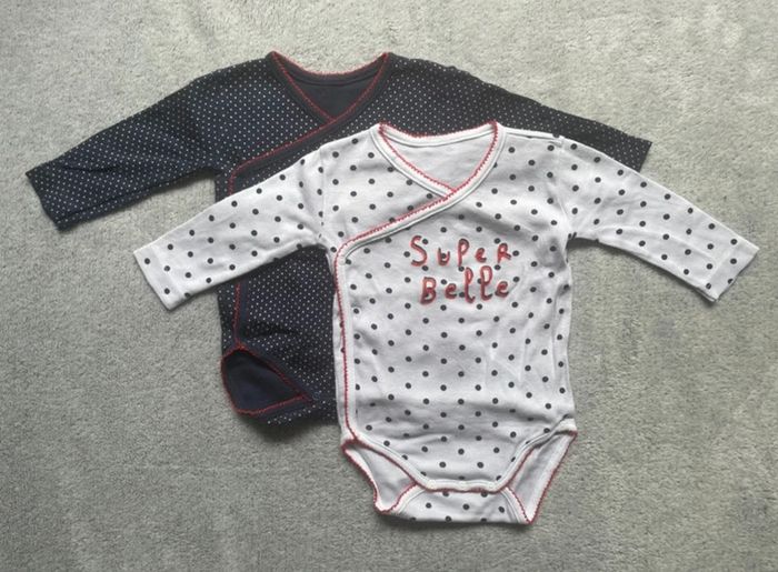 Lot de 2 body’s fille, 3 mois