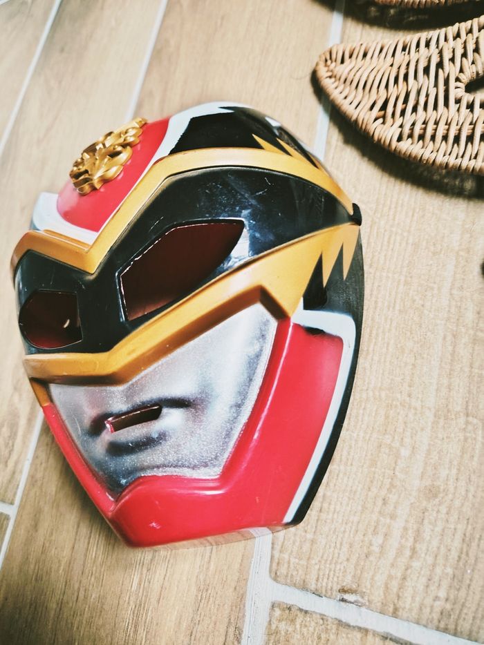 🥸 Déguisement/masque Power rangers Megaforce ranger rouge pour enfant - photo numéro 3