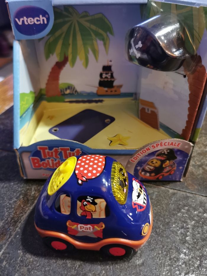 Tut  tut bolides Pat, la voitures pirate - photo numéro 6