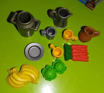 Playmobil lot accessoires vaisselles legume lait fruit