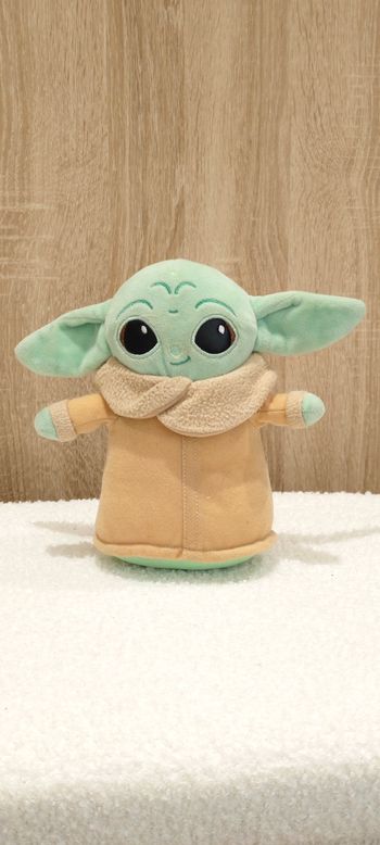 Peluche bébé Yoda mandalorian grogu Star Wars