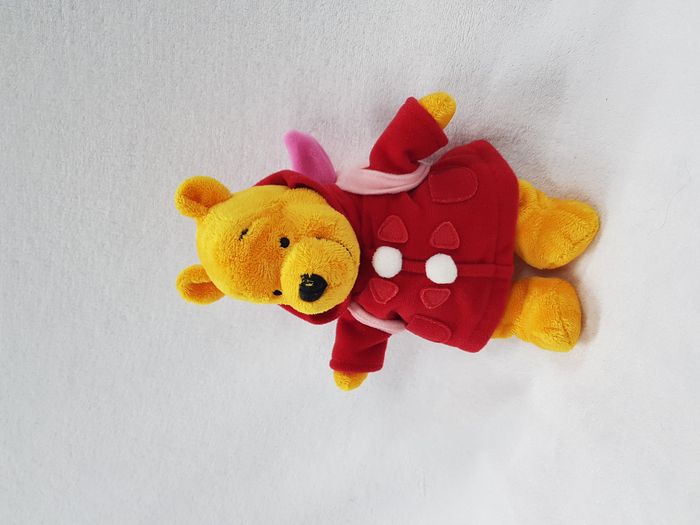 Peluche winnie avec sac à dos porcinet Disneyland - photo numéro 7