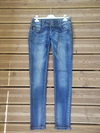 Jean Femme Taille Basse Foncé – CC Fashion – Taille S/36 – Look Y2K Tendance
