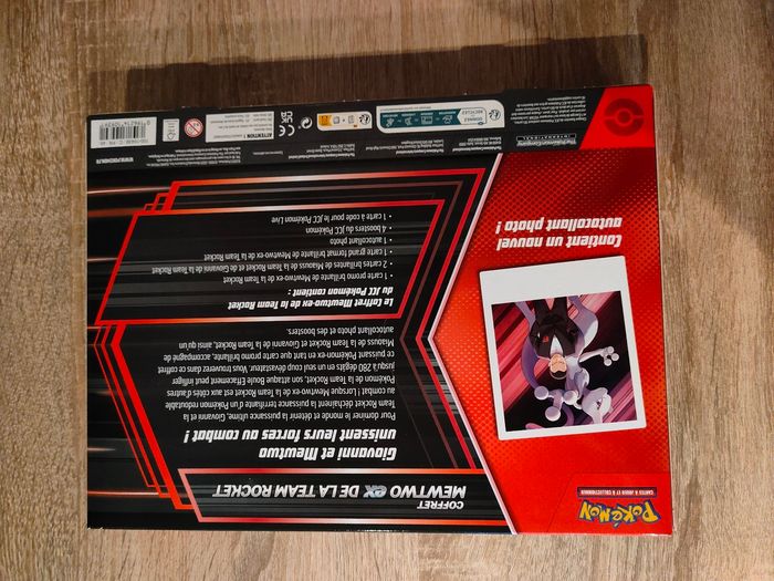 Coffret Mewtwo ex de la team rocket EV10 - photo numéro 2
