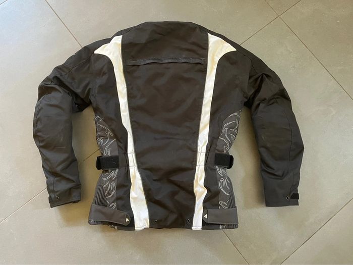 Veste de moto - photo numéro 2