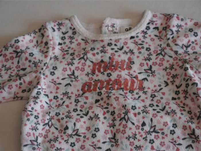 Lot n°2 de 2 Pyjamas velours blancs fantaisies Gémo en 3 mois - photo numéro 3