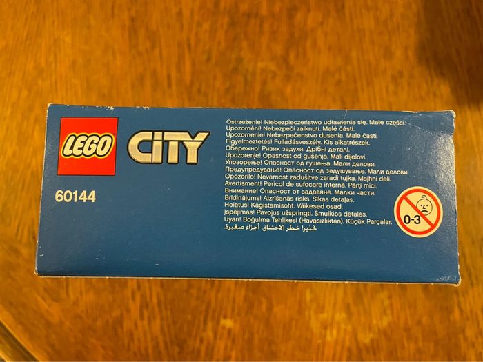 Boîte lego city 60144 Neuve - photo numéro 4