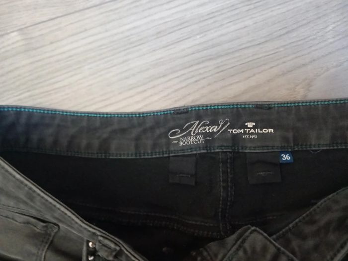 Jean Noir Taille 44/46 - photo numéro 3