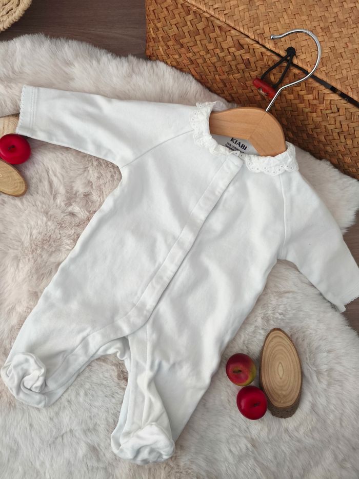 Lot de 3 pyjama rouge ~ 1 mois - photo numéro 4