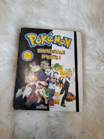 Livre pokemon pokedex
