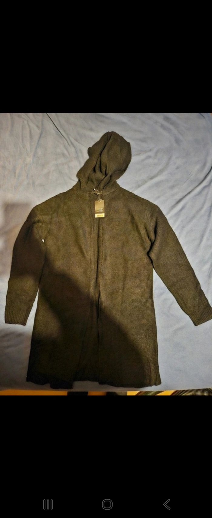Gillet avec capuche