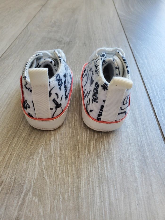 Chaussures bébé - photo numéro 3