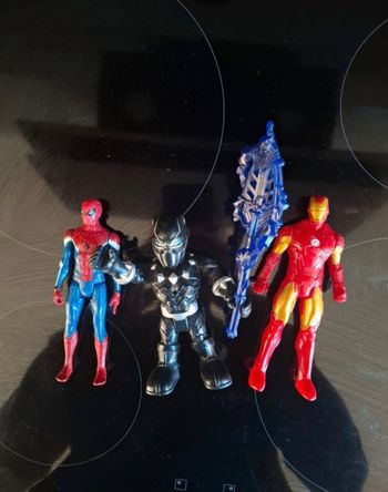 Lot figurine marvel