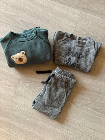 Lot combinaison et ensemble 12 mois