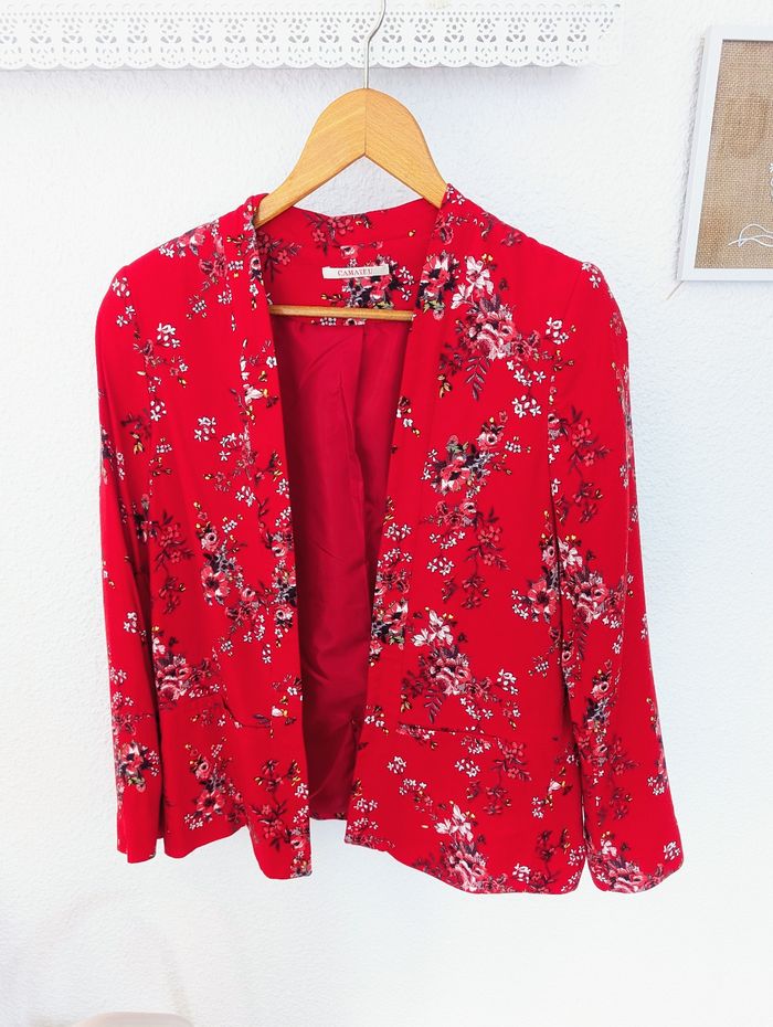 Veste tailleur fleurie - photo numéro 4