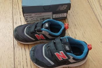 Baskets New Balance (26)