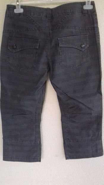 Pantacourt gris fantaisie