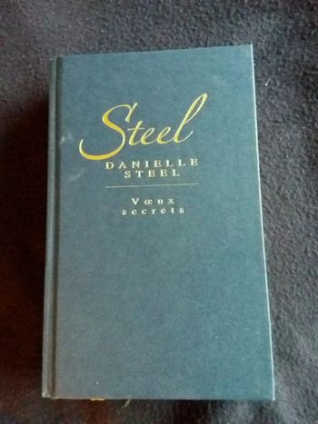 Livre "Voeux secrets" Danielle Steel