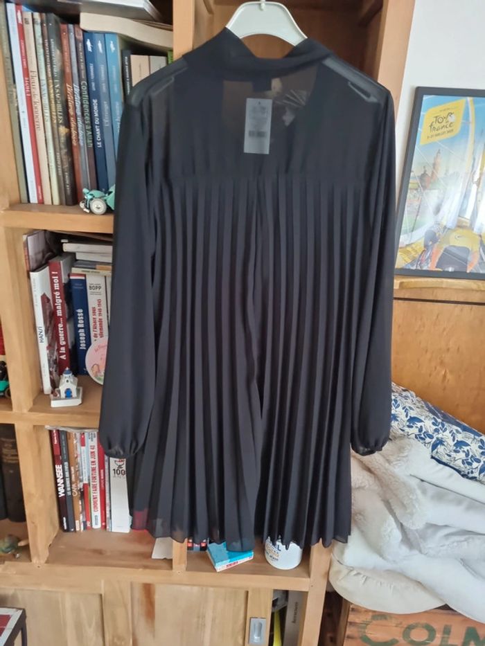 Robe plissée noire en voile taille 42 - photo numéro 6