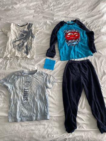 T shirts et pyjama