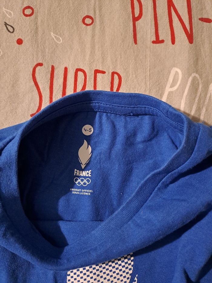 Tee shirt 4-5A - photo numéro 3