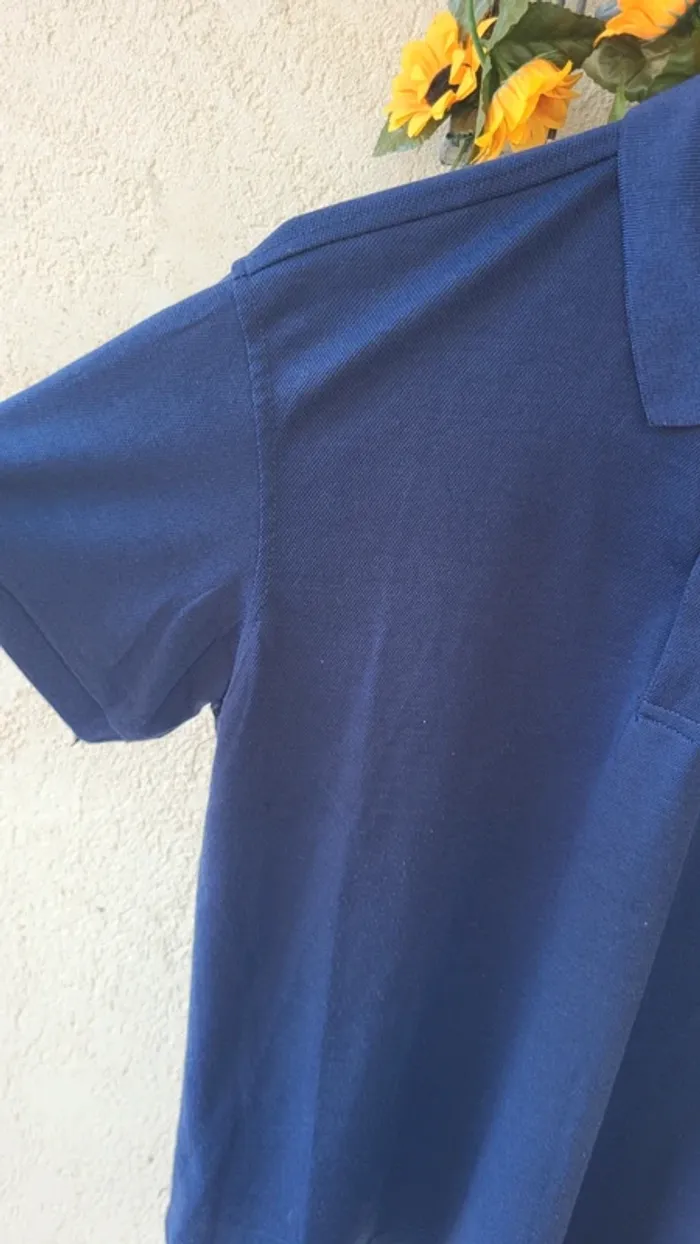 Polo taille M/L - photo numéro 2