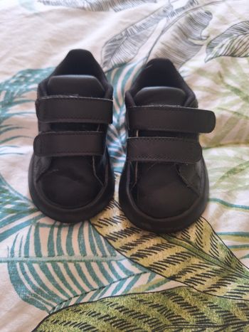 Baskets adidas