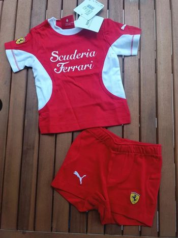 Ensemble tee shirt + short puma Ferrari 3 mois