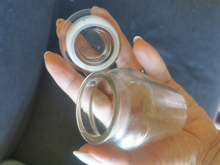 Petit pot en verre - photo numéro 4