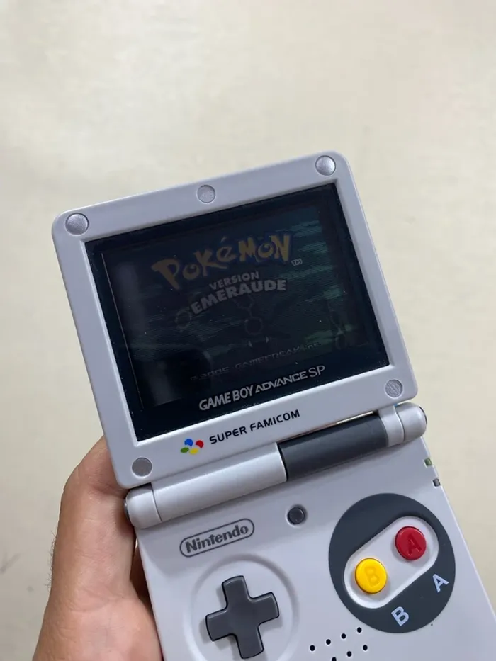 Game Boy Advance SP Super Famicom – Écran AGS-101 rétro-éclairé 🇯🇵 - photo numéro 8