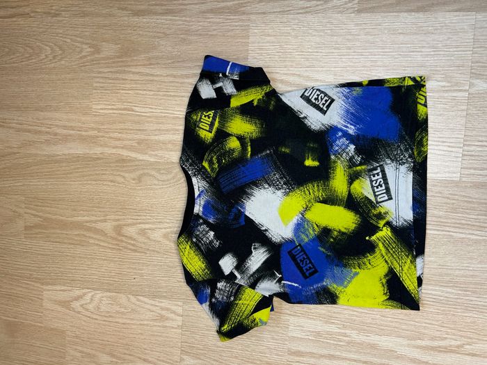 T-shirt garçon Diesel taille 9 mois - photo numéro 5