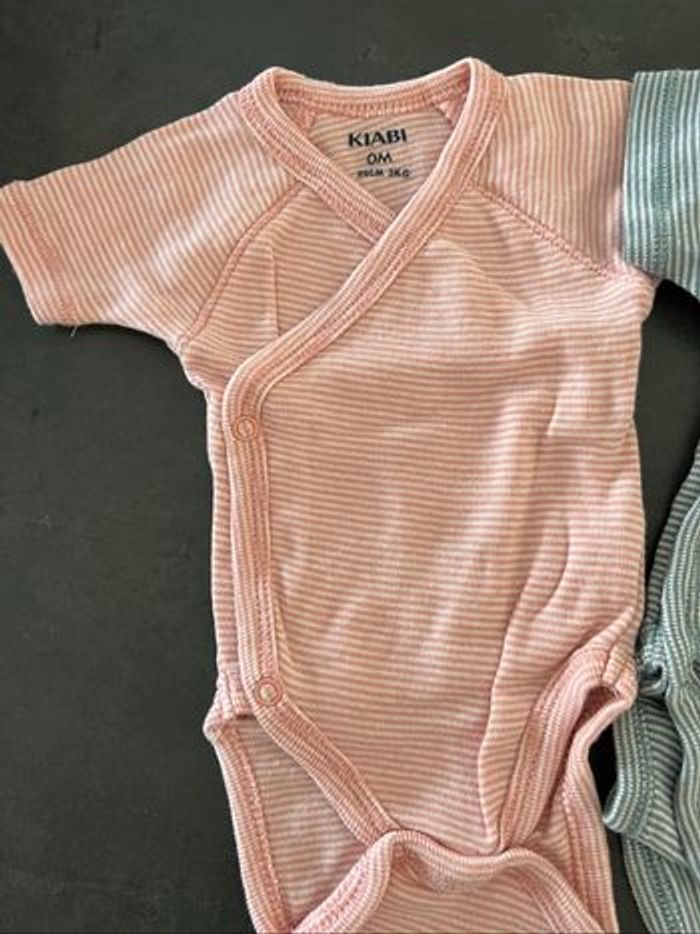 Lot de 3 bodies - photo numéro 2