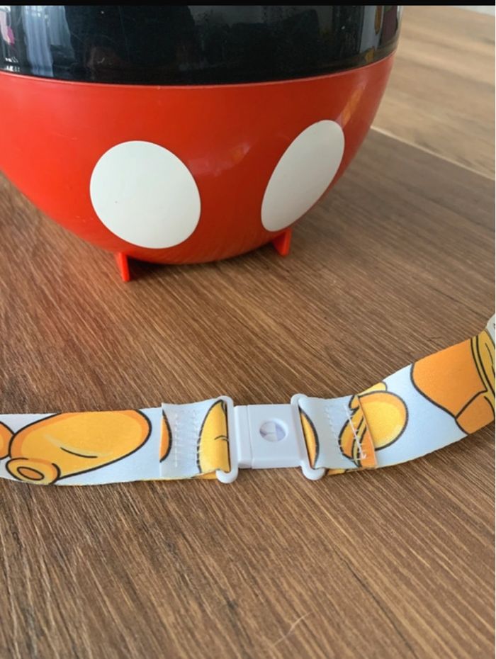 Distributeur Mickey peut servir pour des bonbons pop corn ou autres