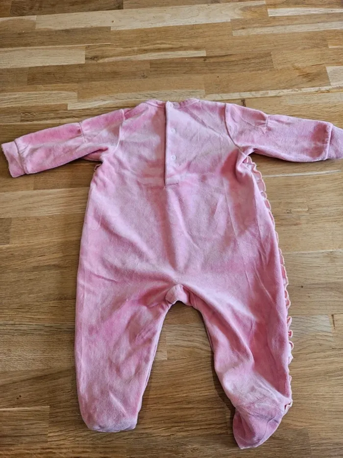 Pyjama 6 mois - photo numéro 6