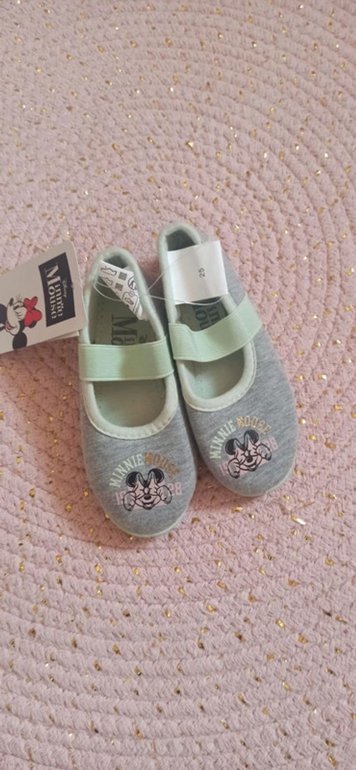 Chaussons Minnie - photo numéro 2
